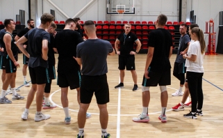 "Wolves" treniruočių stovykloje pluša ir trys kontraktų neturintys lietuviai